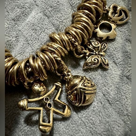 Stretch Charm Bracelet - Elegant & Unique Design Gold Charm Bracelet - Picture 14 of 17
